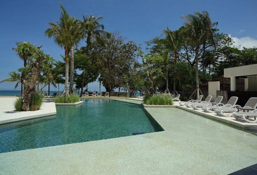 בית מלון כפרי The Anvaya Beach Resort  Bali