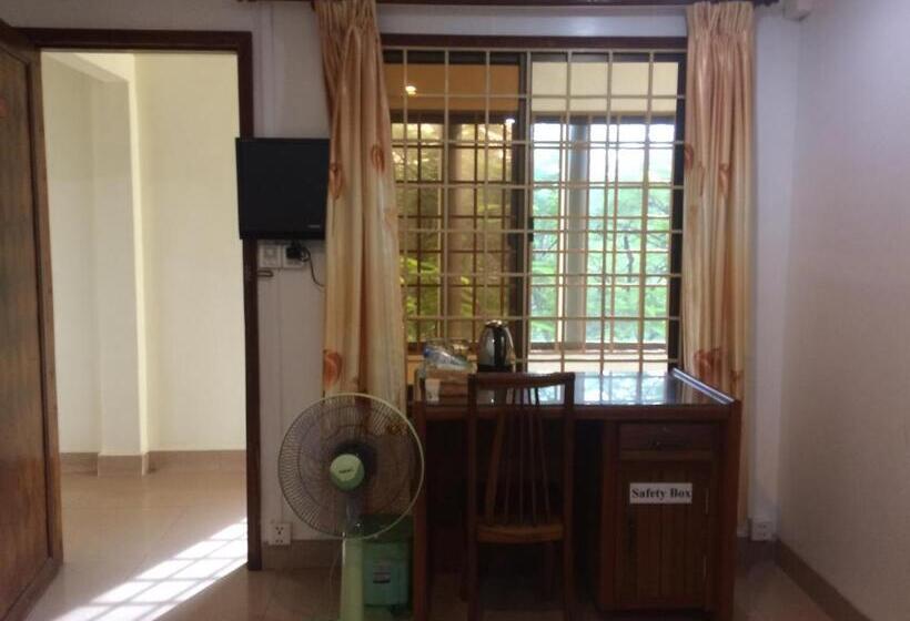 בית מלון כפרי The Bright Lotus Guesthouse