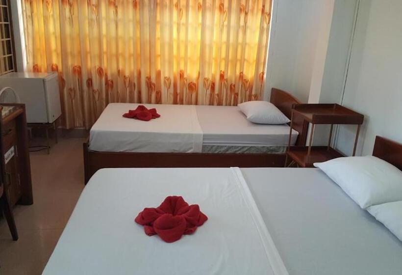 בית מלון כפרי The Bright Lotus Guesthouse