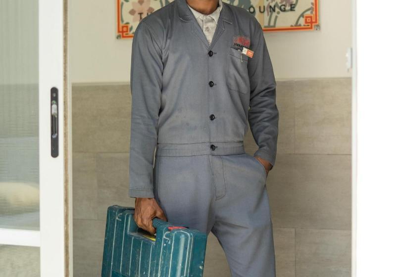 Urbano Hotel By Roots