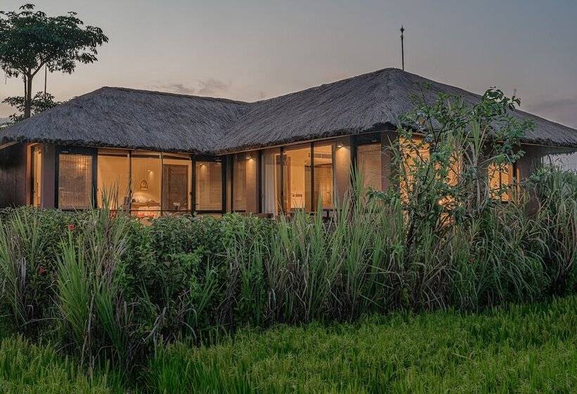 Отель Water Garden Sigiriya