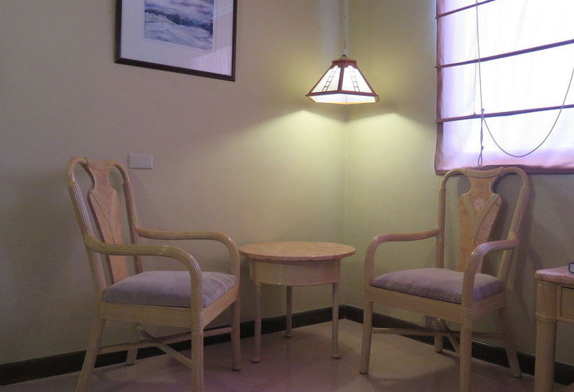 בית מלון כפרי Worldview Pension Plaza