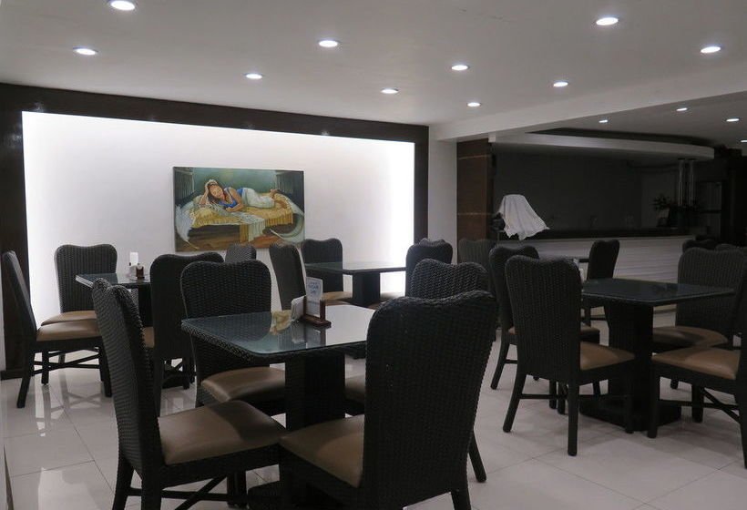 בית מלון כפרי Worldview Pension Plaza