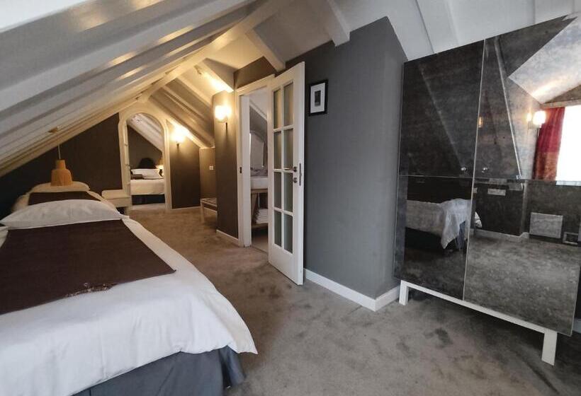 هتل Xii Century Heritage