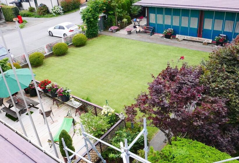 K S House Fuji View Travelers Hostel