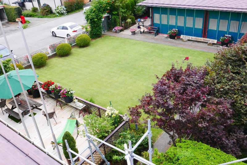 K S House Fuji View Travelers Hostel