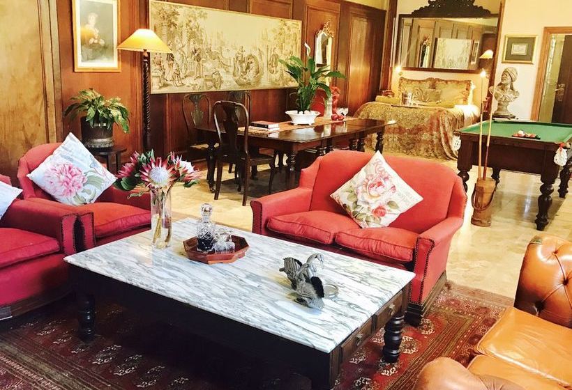 Kennedys Beach Villa