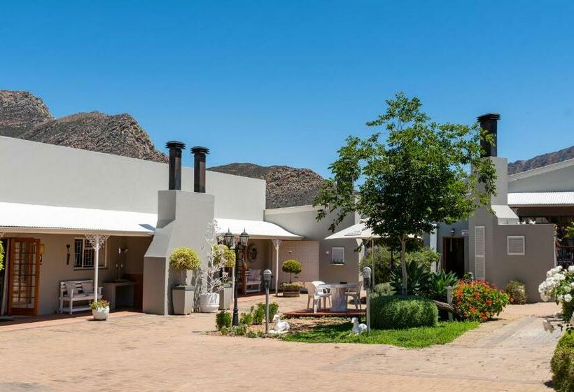 Montagu Four Seasons