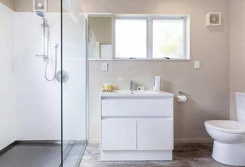 モーテル Colonial Court Motor Inn