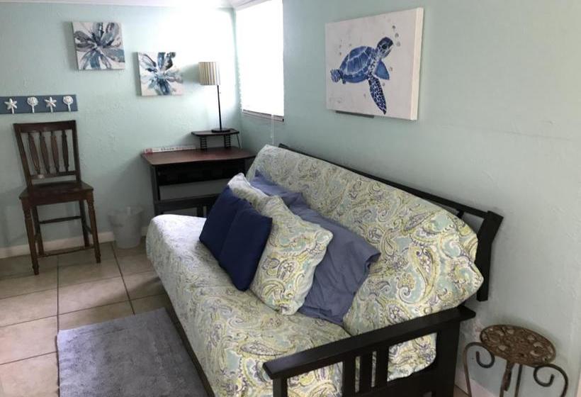 فندق على الطريق The Sea Gypsy Inn