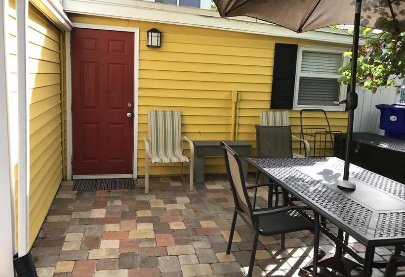 فندق على الطريق The Sea Gypsy Inn