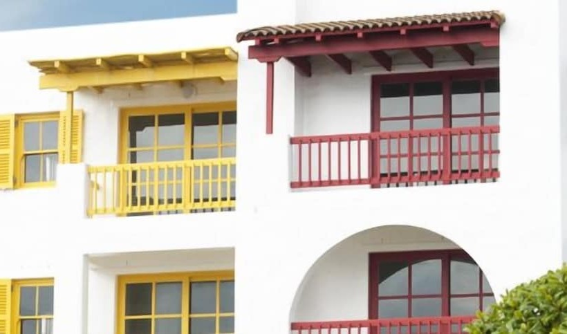 Mykonos Holidays @ Club Mykonos