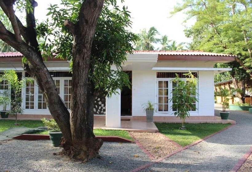 Nirmala Hotel And Restaurant