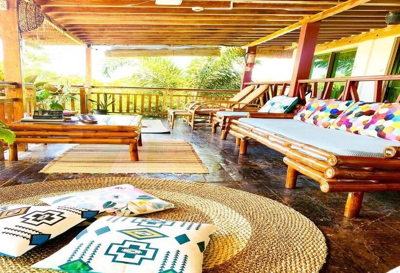 펜션 Ananda Resort