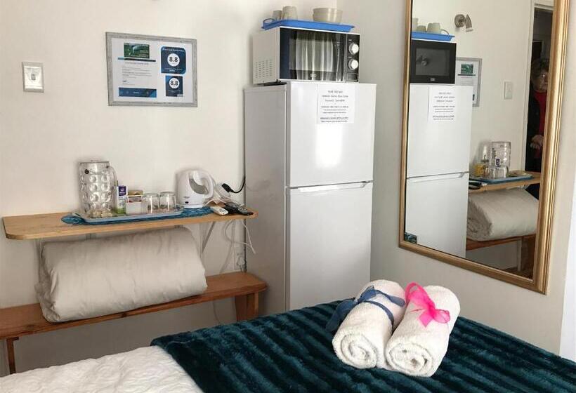 ペンション Blue Crane Guest House Bloemfontein