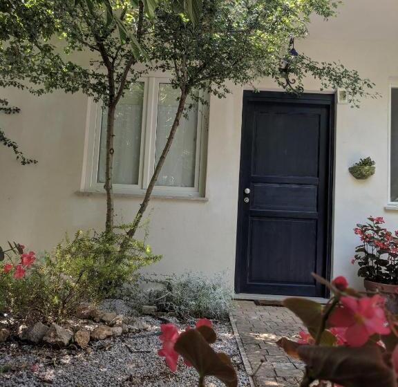 פנסיון Casa Cerqua Landi