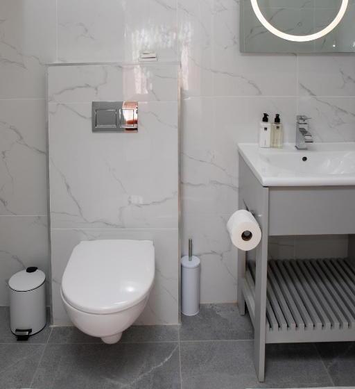 بنسيون Day S End Guest House