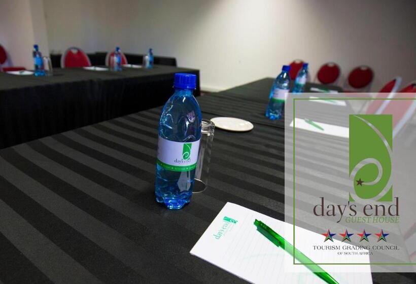 بنسيون Day S End Guest House