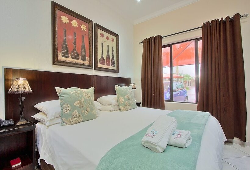 بنسيون Gecko Inn