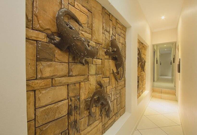 بنسيون Gecko Inn