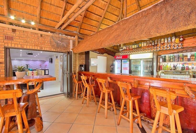 بنسيون Gecko Inn