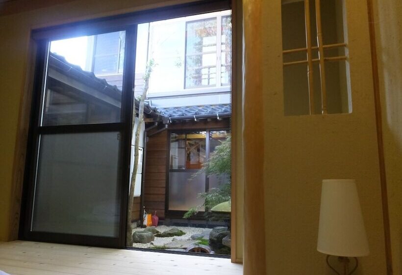 ペンション Guesthouse Mikkaichi