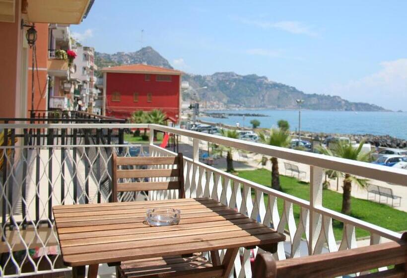 ペンション Mediterraneo Guesthouse