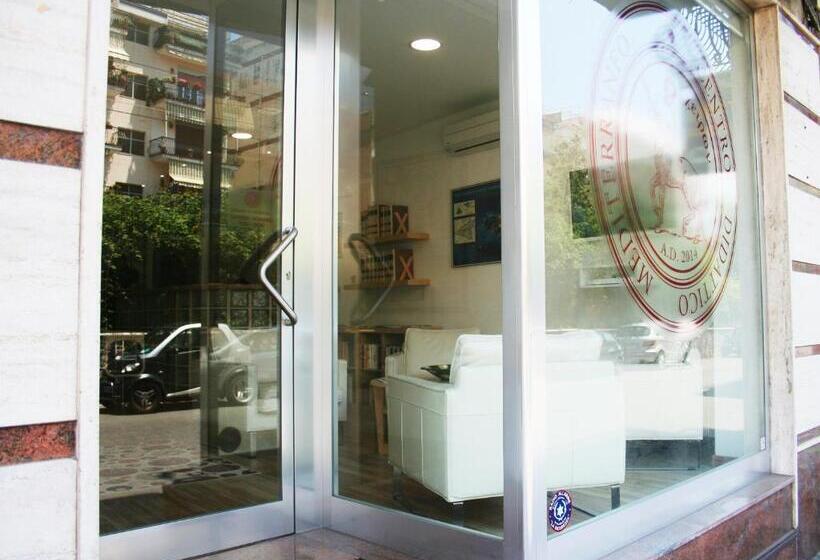 پانسیون Mediterraneo Guesthouse