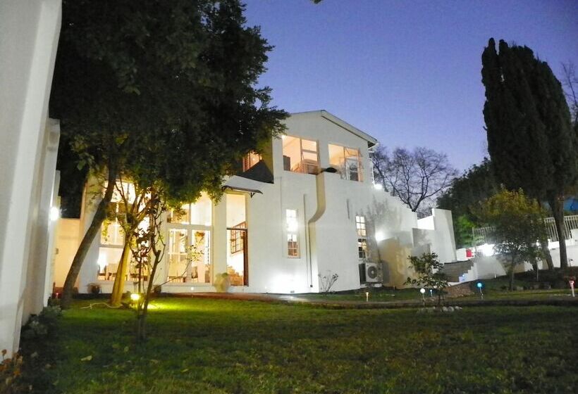 膳宿费 Muco Guest House