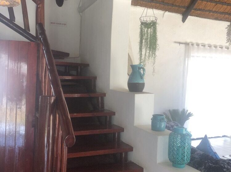 膳宿费 Muco Guest House