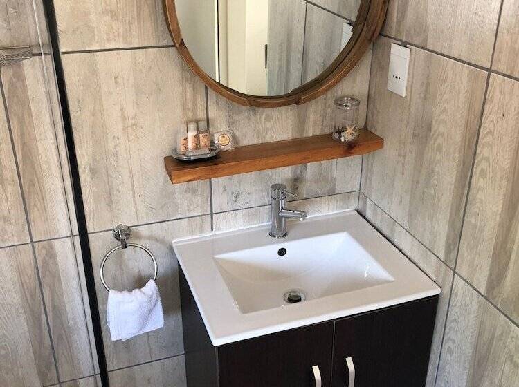 膳宿费 Muco Guest House