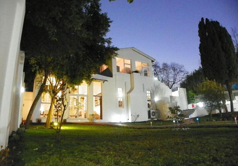 膳宿费 Muco Guest House