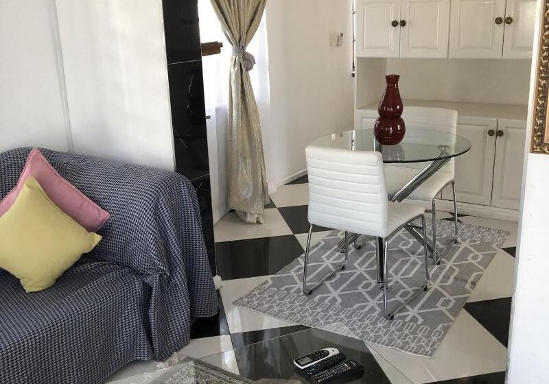 膳宿费 Muco Guest House