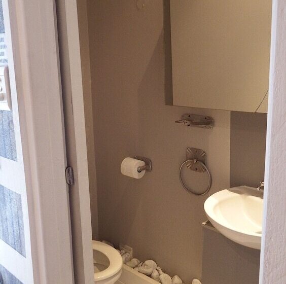 ペンション On The Estuary