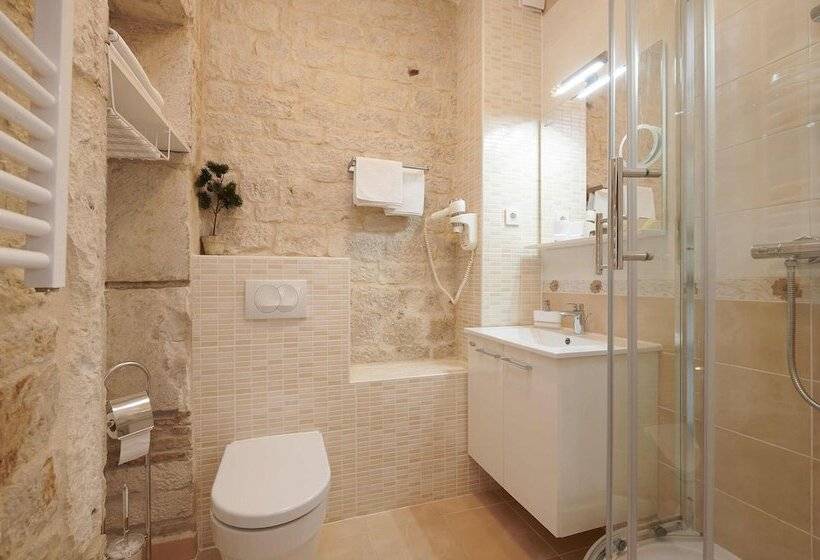 ペンション Palace Central Square