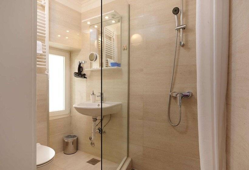 ペンション Palace Central Square