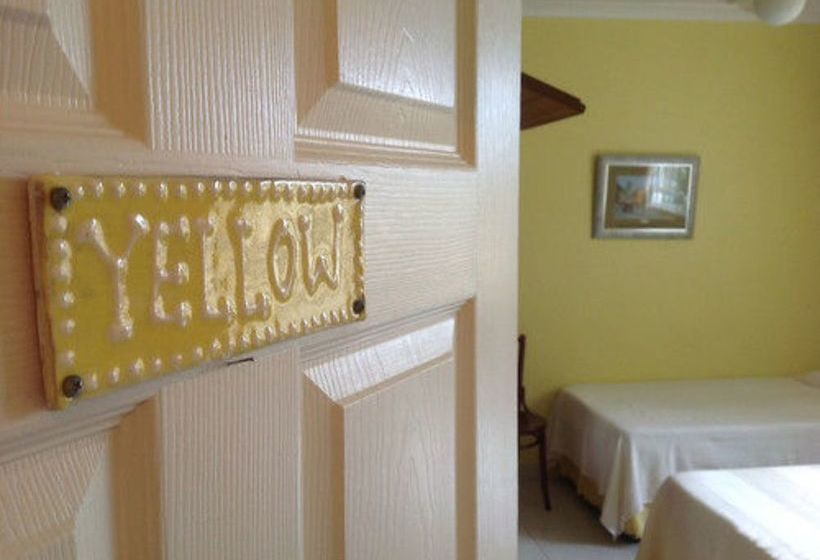 پانسیون Palm Paradise Guest House And Apartments