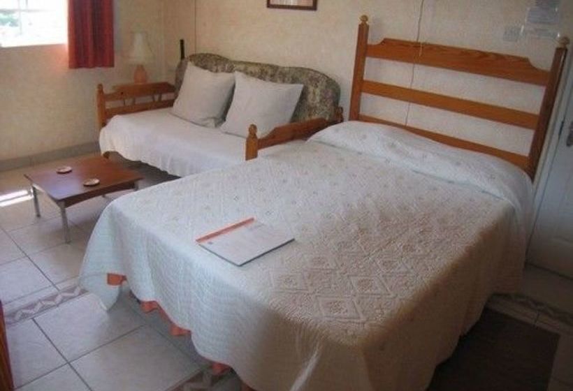 پانسیون Palm Paradise Guest House And Apartments