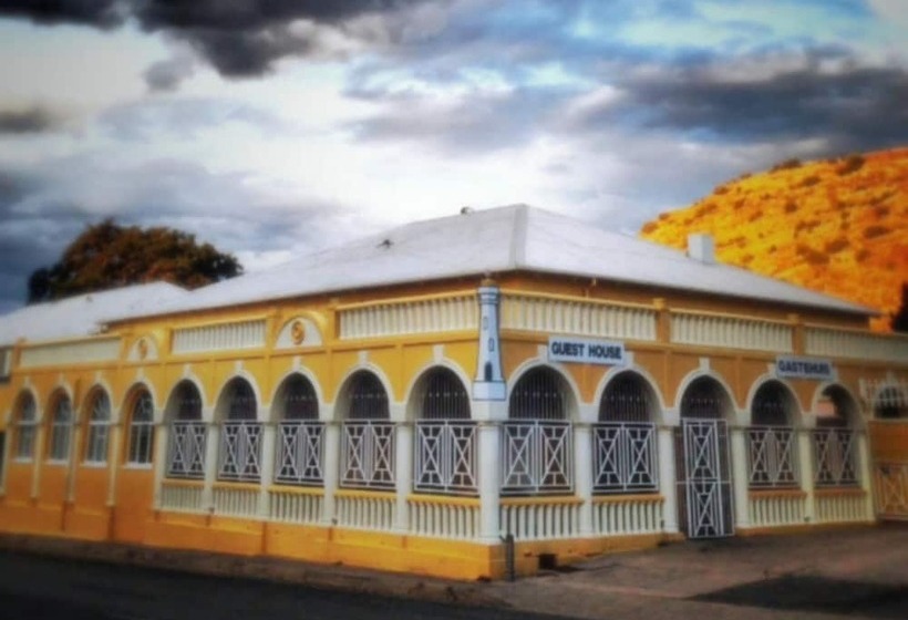 ペンション The Lighthouse Guesthouse