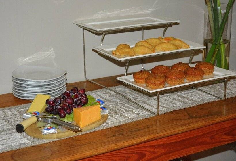 膳宿费 Turtle Bay Lodge