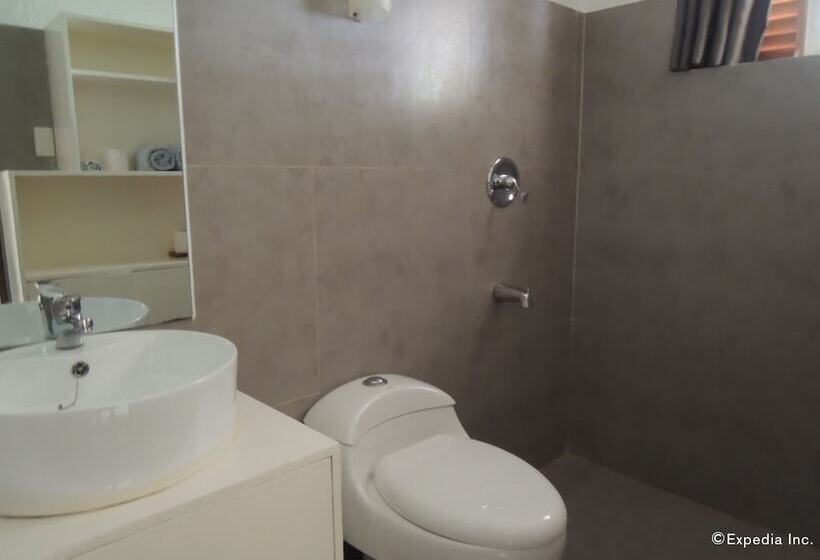 리조트 Danasan Eco Adventure Park