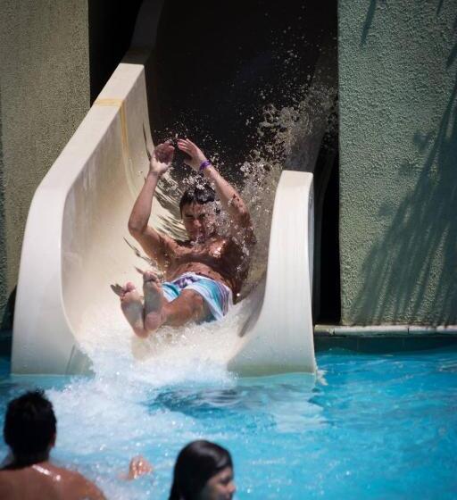 Hippocampus Resort & Spa