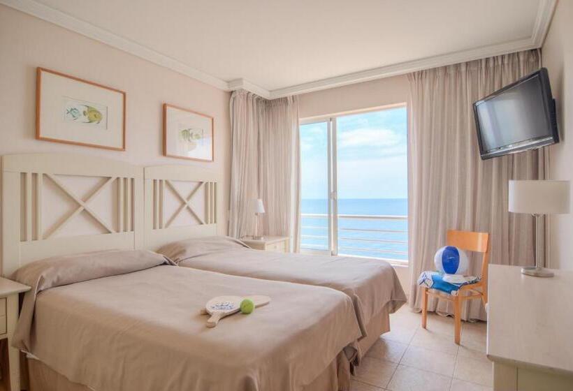 Hippocampus Resort & Spa