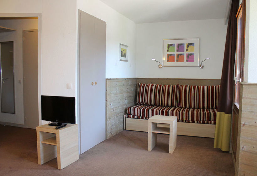 Residence Britania Cles Blanches