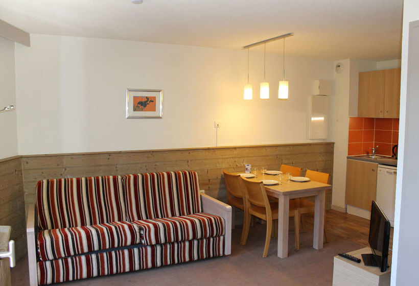 Residence Britania Cles Blanches