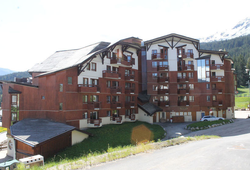 Residence Britania Cles Blanches