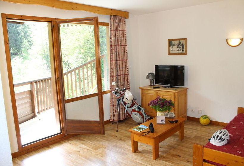 Residence Britania Cles Blanches