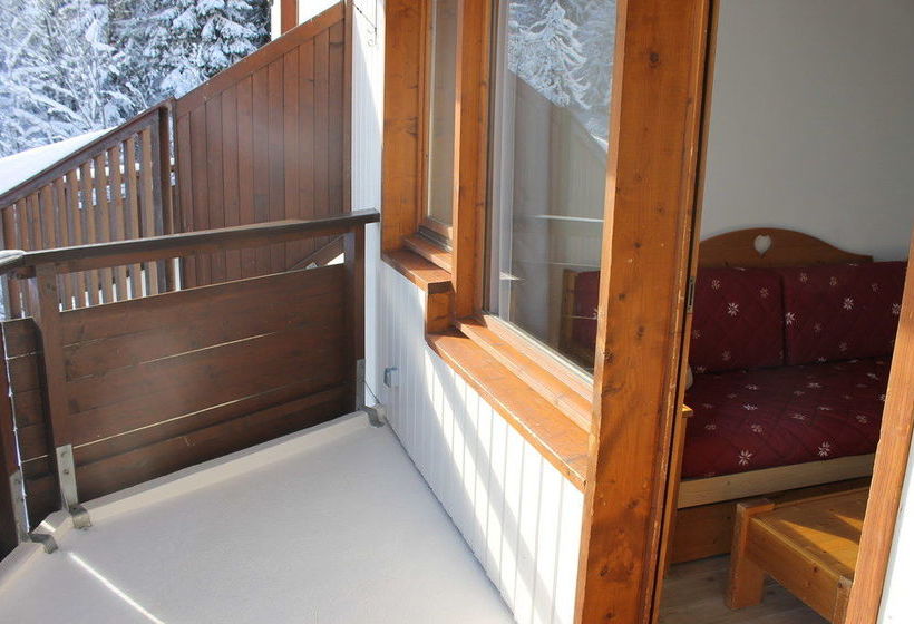 Residence Britania Cles Blanches