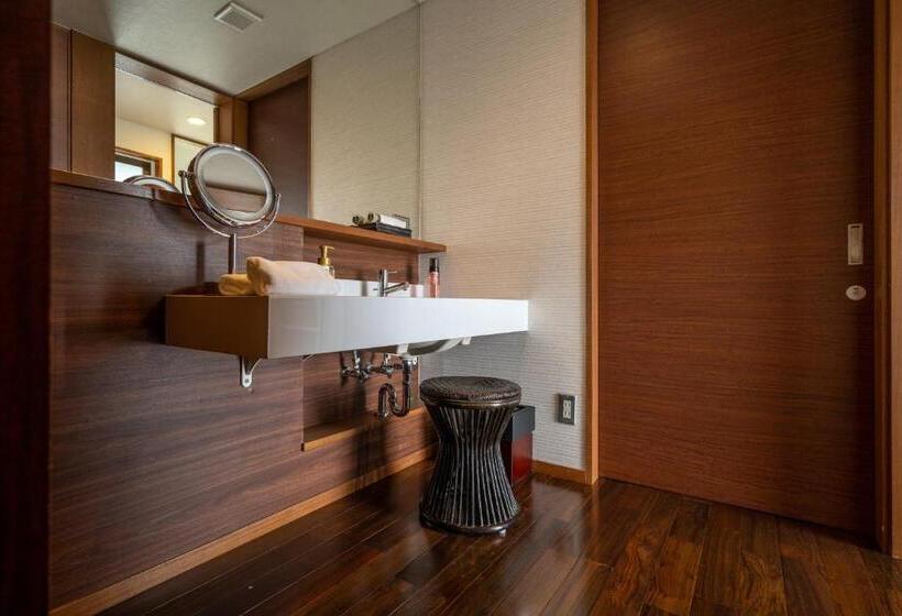 ריוקאן Kusayane No Yado Ryunohige