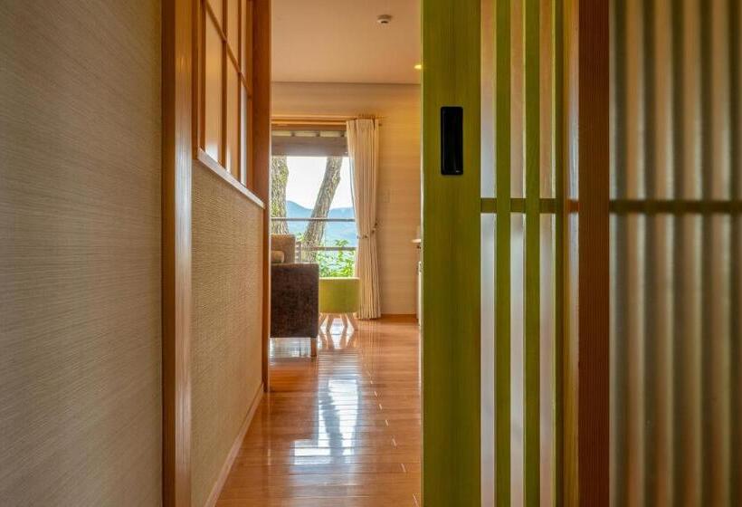 ריוקאן Kusayane No Yado Ryunohige